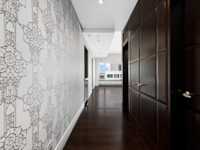 BESPOKE LUXURY WITH ICONIC CITYSCAPE VIEWS