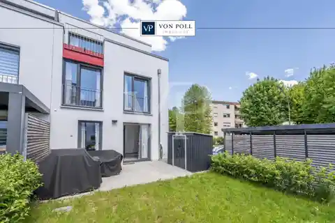 Pristine Contemporary Terraced House