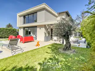 Spacious Family Home in Quiet, Scenic Location