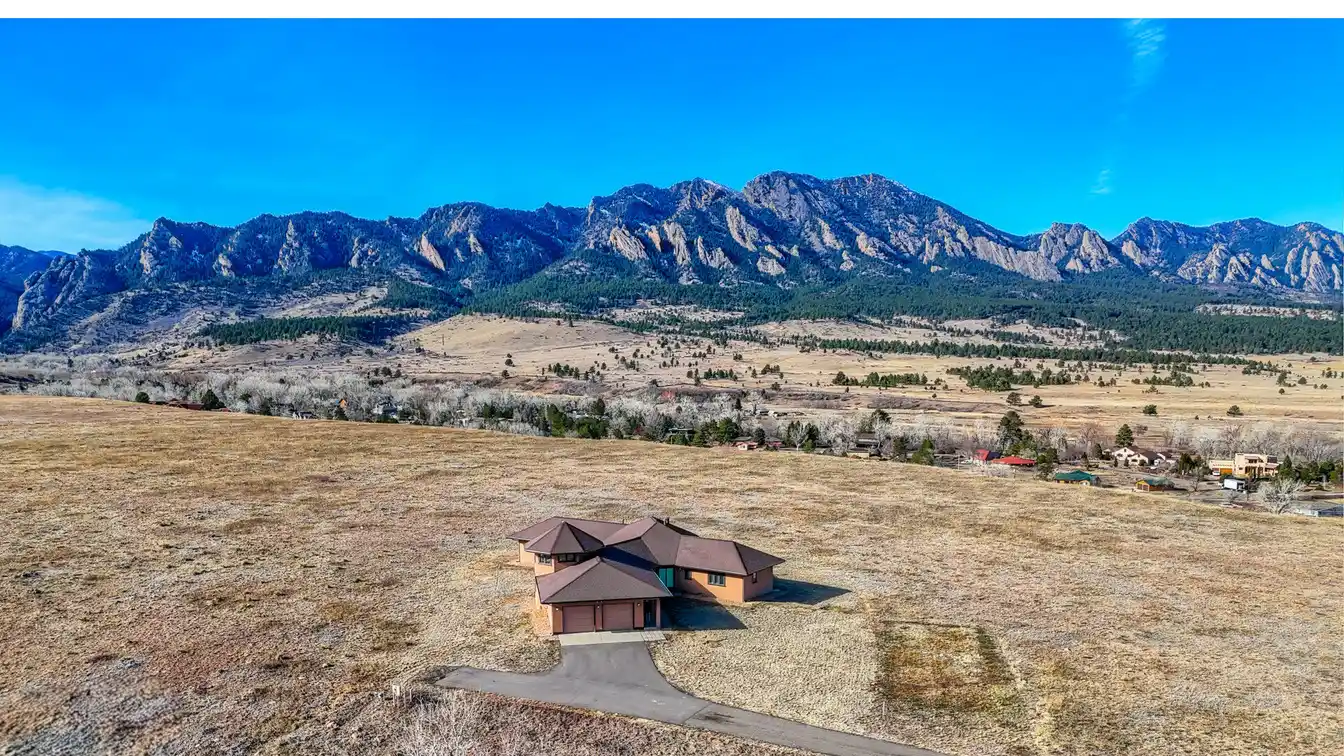 One-of-a-kind Property in Eldorado Springs