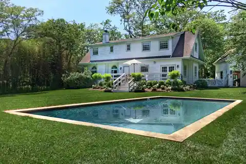 Bridgehampton Summer Beach Rental with Heated Pool