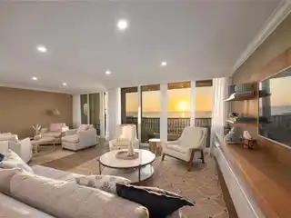 Admiralty Point Beachfront Residence with Direct Gulf Views