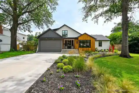 Modern Midtown Beauty