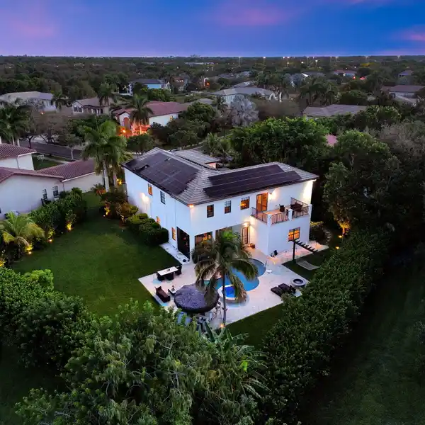 SPACIOUS RETREAT WITH SOLAR SAVINGS