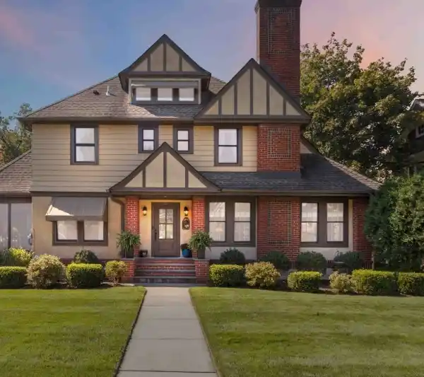 ICONIC WASHINGTON'S HEADQUARTERS TUDOR