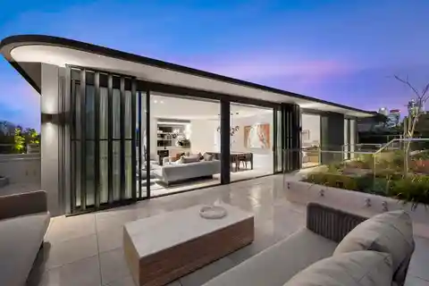 Brand-new Koyo Penthouse