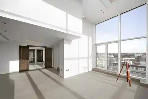 Spectacular Duplex Penthouse