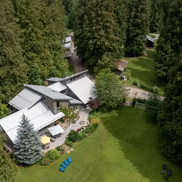 STUNNING PROPERTY IN PEMBERTON MEADOWS