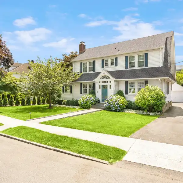 IMPECCABLY RENOVATED HOME WITH ELEGANT MODERN TOUCHES