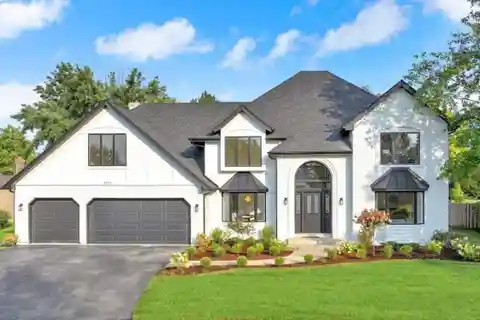 Elegant Estate Near Downtown Wheaton