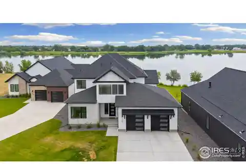 Premium Lakefront Home