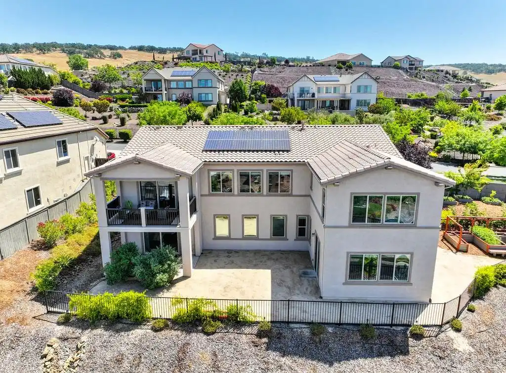 Outstanding Luxury Smart Home