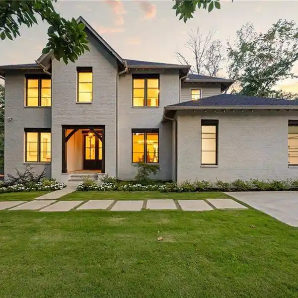 EXQUISITE NEW CONSTRUCTION IN THE HEART OF BUCKHEAD