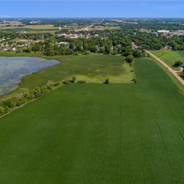 INCREDIBLE LAKESHORE SITE IN NORWOOD YOUNG AMERICA