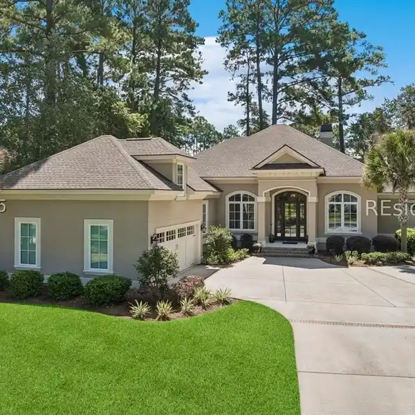 NEWER HOME IN BELFAIR WITH GOLF COURSE VIEWS