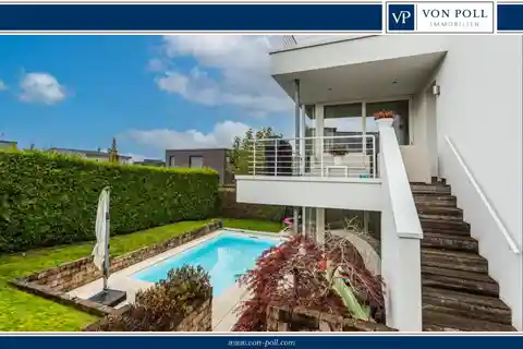 Cool Pool Home at Phoenix Lake