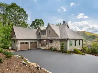 Stunning Estate in an Exclusive Gated Community