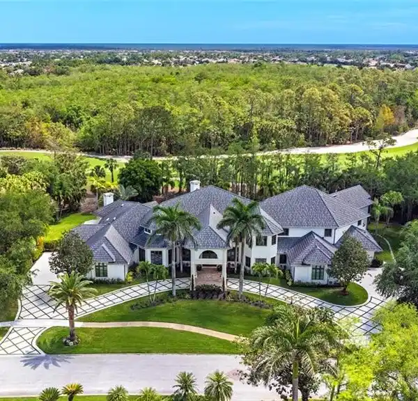 COMPLETELY RENOVATED ESTATE HOME IN QUAIL WEST