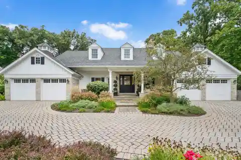 Private Wooded Half-Acre Retreat