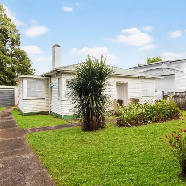 SENSATIONAL OPPORTUNITY ON A DESIRABLE STREET