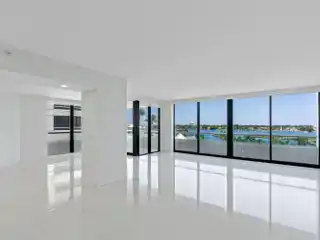 Beautifully Renovated Apartment with Sweeping Views