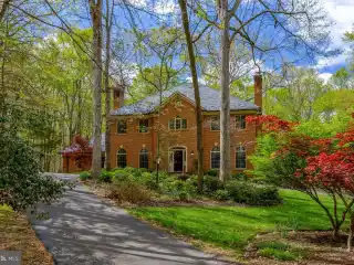 Timeless Craftsmanship Meets Peaceful Seclusion