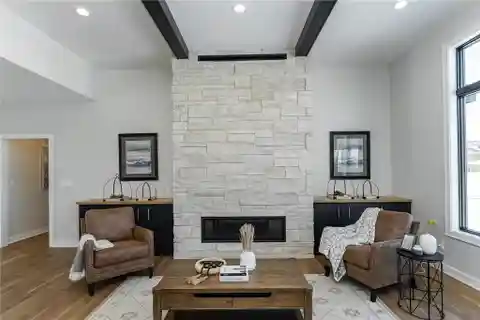 Beautifully Designed Walkout Ranch