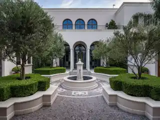 Casa Sienna
