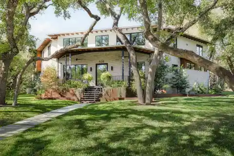 A True Luxury Residence in Highly Desirable Westwood Terrace