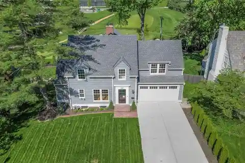 High-end Remodel in a Prime Location