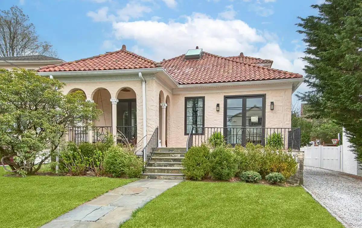 Beautifully Renovated Home in Chester Park