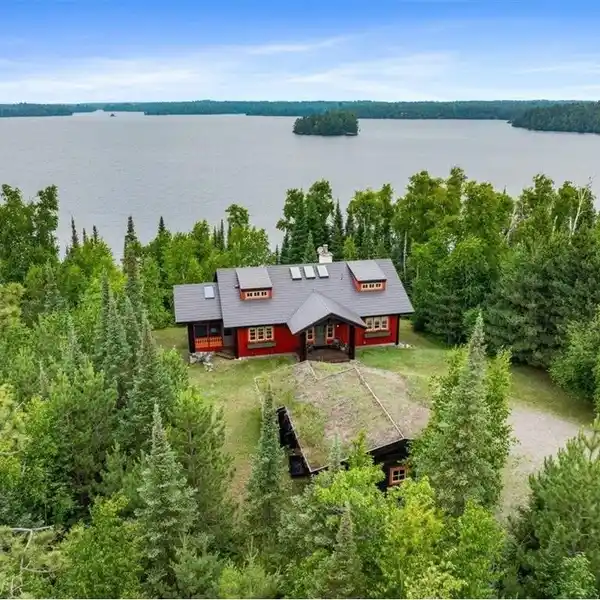 EXTRAORDINARY RETREAT IN MINNESOTA’S WILDERNESS