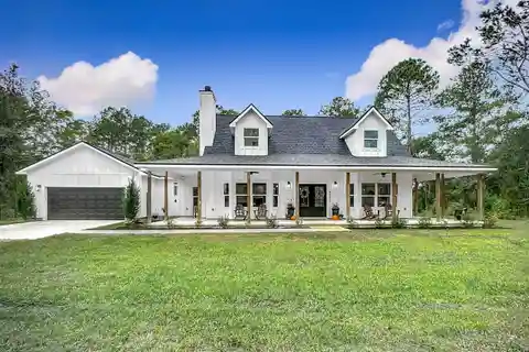 Charming Country Homestead on 8.16 Acres
