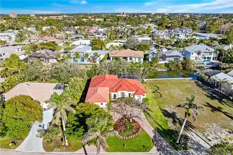 The Perfect Blend of Coastal Living and Modern Comfort