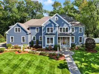 Impeccably Maintained Grand Colonial