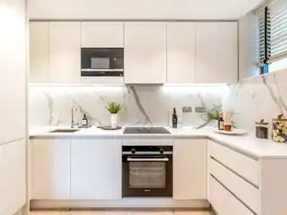 Luxury Apartment in Exclusive Chelsea Riverview