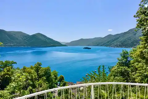Privileged Location with Breathtaking Panoramic Views