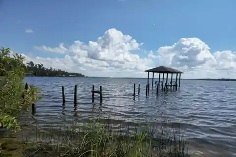 Pristine Waterfront Land in the Heart of Doctors Lake