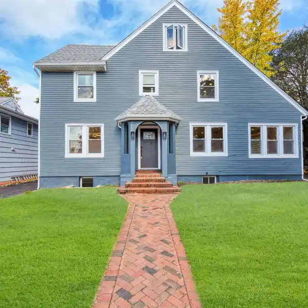 BRIGHT AND SUNNY TOTALLY RENOVATED COLONIAL
