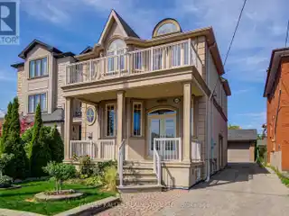 Warm and Inviting Detached Home in Ideal Location