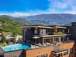 Slope-side Luxury Living at Stratos