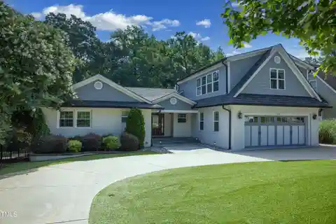 Updated Inside-The-Beltline Gem with Sports Court