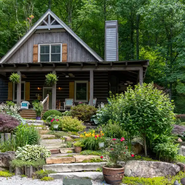 SERENE PRIVATE SANCTUARY