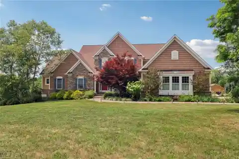 Custom-Designed Retreat with Showstopping Great Room