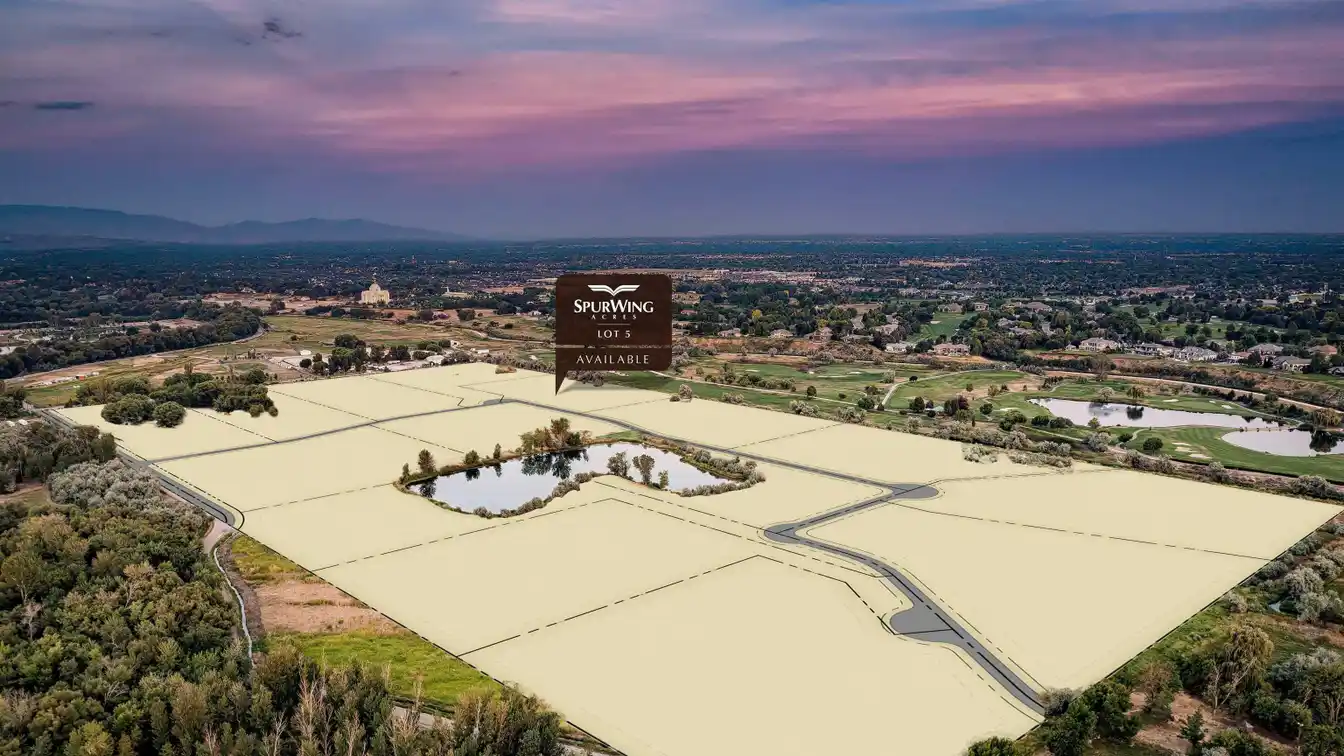 Five Acres on the Spurwing Championship Golf Course