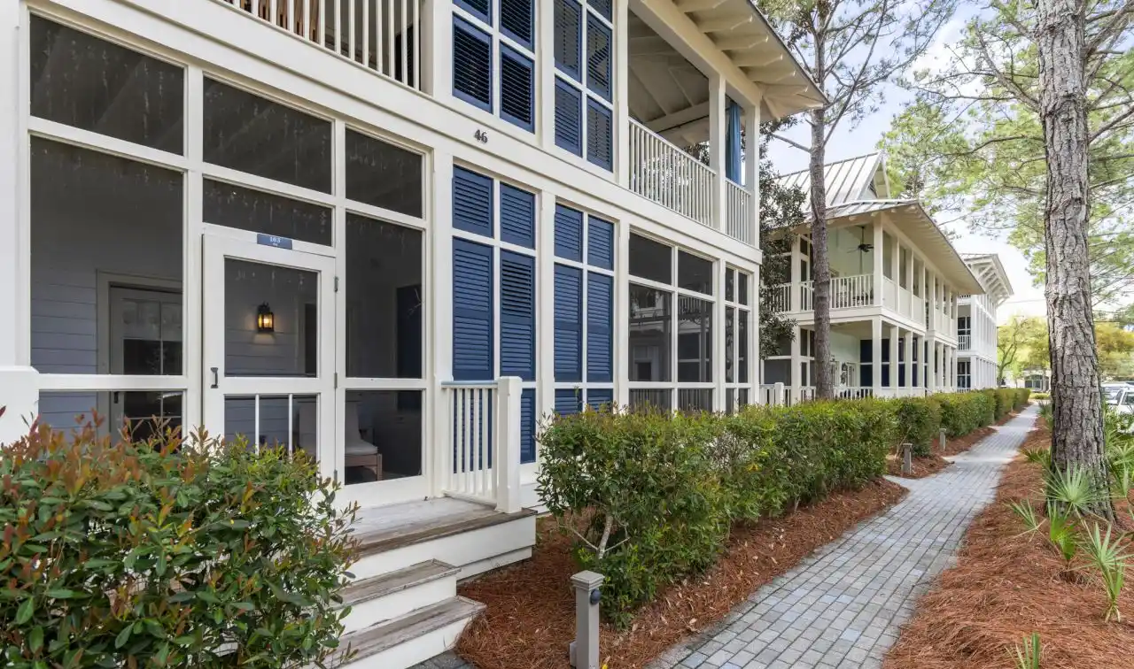 Fully Furnished Townhome in Amazing Location