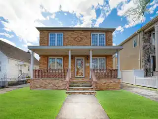 Spacious Newly Renovated Colonial