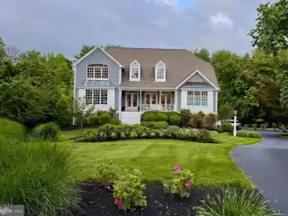 Rare Gem on over an Acre