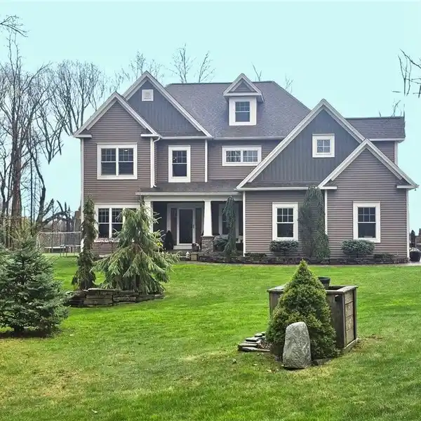 SECLUDED CANANDAIGUA LAKE ESTATE HOME