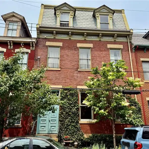 ONE-OF-A-KIND HOME IN HISTORIC DEUTSCHTOWN